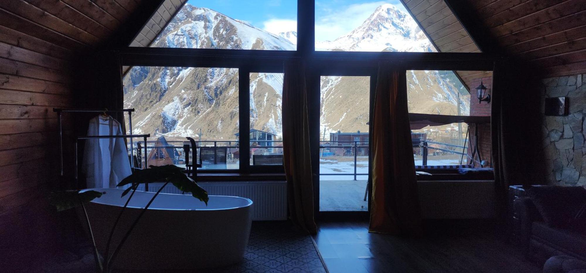 Kera Cottages Kazbegi Exterior foto